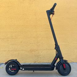 Electric scooter