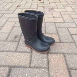 Size 9-10 Little Kid Rain Boots