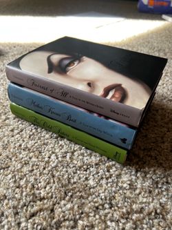 Disney Villains Book Set by Serena Valentino