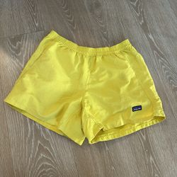 Women’s Yellow Patagonia Baggies 5” Shorts
