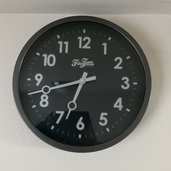 Clock 
