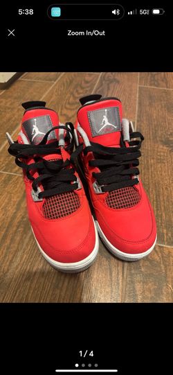 Jordan 4 Toro