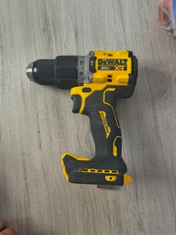 Dewalt HAMMERDRILL/DRILL DRIVER ( Only tool)