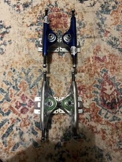 Brand New Skateboard Trucks 