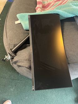 30 inch Sceptre monitor
