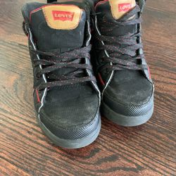 Levi Youth Round Toe Black Levi Outline Sneakers Size 13