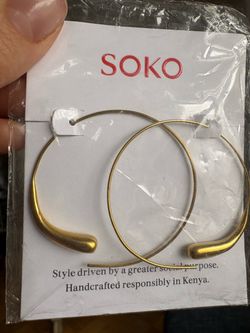 SOKO Gold Hoop Earrings