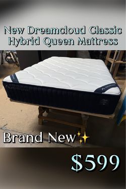 New DreamCloud Classic Hybrid Queen Mattress