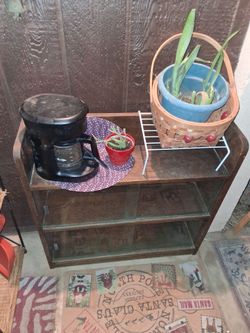 Coffee stand or small shelf