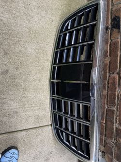 2018 S550 Maybach Grill