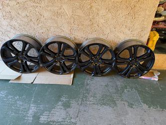 Genuine Nissan 20” Special Edition Wheels