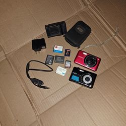 Camera With Lot Of 10+ Parts Various Digital Point Shoot Collection