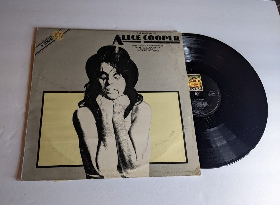 Alice Cooper 4 Tracks Vinyl Year 1975 Info Below