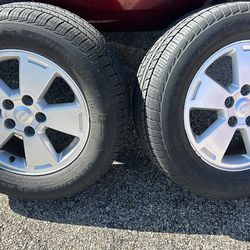 2 used tires,  they are 225/ 60R 16 • 98 H