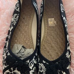 Super Cute Flats Brand New 