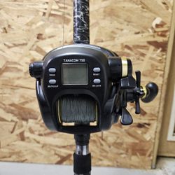 Daiwa Tanacom 750 electric reel and 7'proteus Fishing rod.