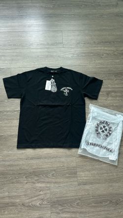 Black Tee