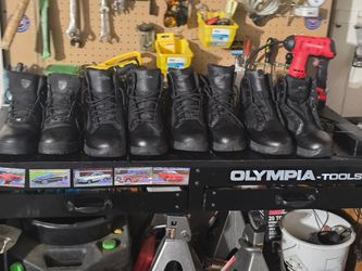Used good condition work boots.