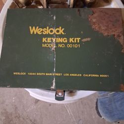 Vintage Keying Kit