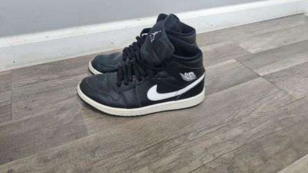 Jordan 1 size 8.5 men