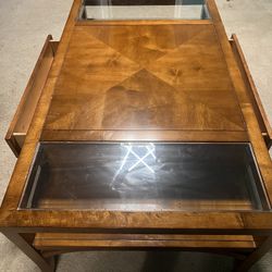 American signature Coffee Table