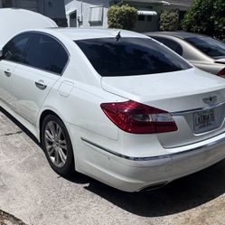 2012 Hyundai Genesis