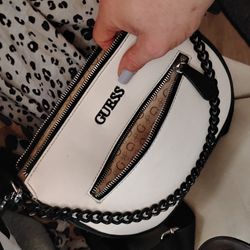 guess purse 