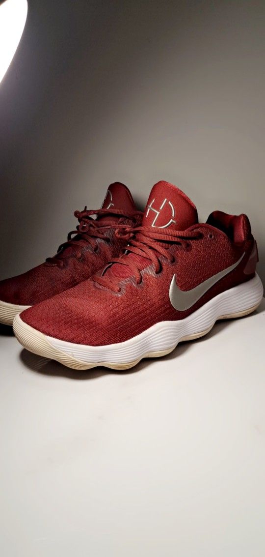 mens nike shoes size 12