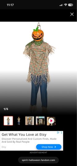 Halloween Lifesize Animated Hanging Kicking Scarecrow