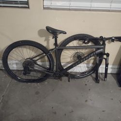 Bicycle: Specialized Rock Hopper Comp 29