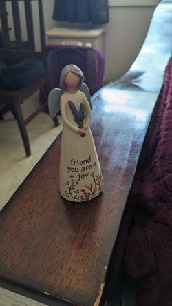B.Lloyd Angel Figurine "Friend you are a joy"