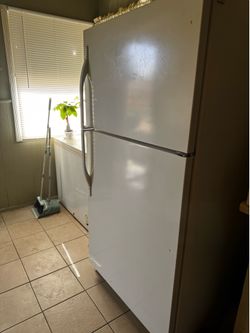 Kenmore Refrigerator