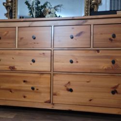 Ikea Dresser En Buenas Condiciones 