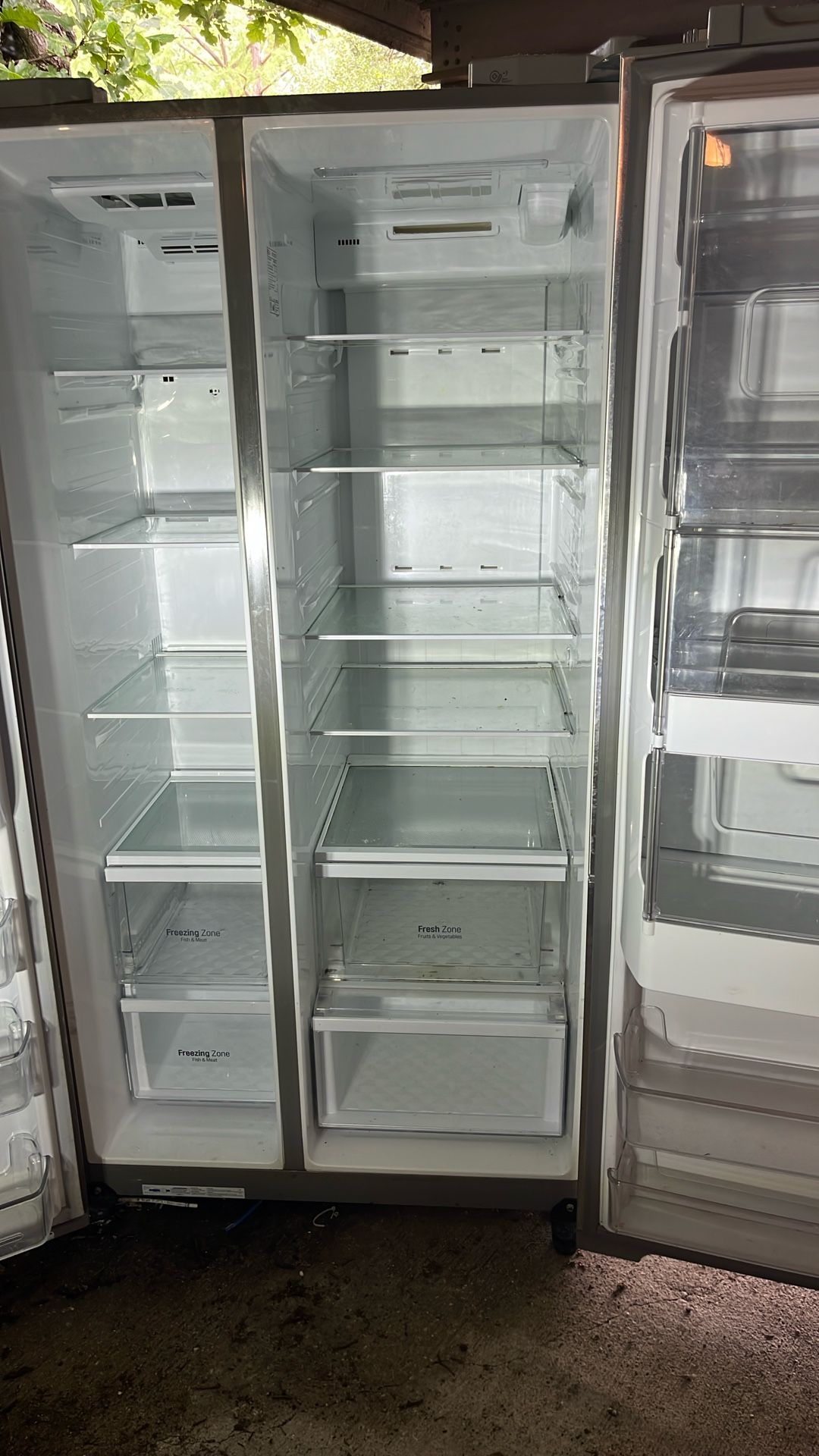 Refrigerator