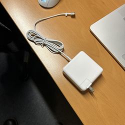 Apple MacBook Pro Charger 85W New