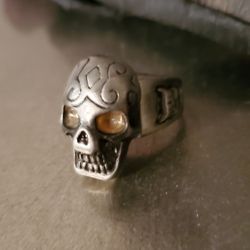 Rare Costume Jewelry Halloween Skeleton Skull Ring - Includes Secret Ring Compartment 