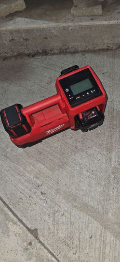Milwaukee M18 Tire Inflator