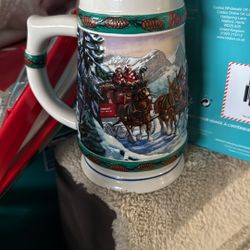 Budweiser 1993 Holiday Stein