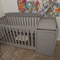 Crib With Changing Table