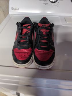 Nike Shoes Size 5 Youth Kids