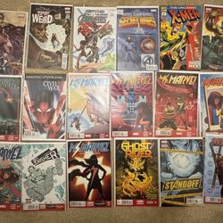 Mix Lot Of Just About 300 Comics 