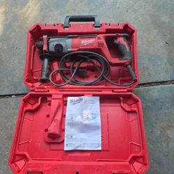 Milwaukke Hammer Drill