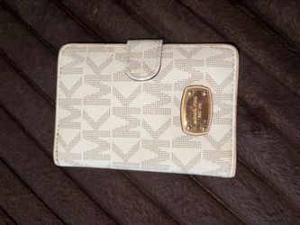 MK passport wallet