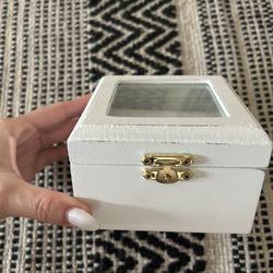 Ring Box