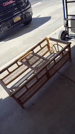 Ratton coffee table