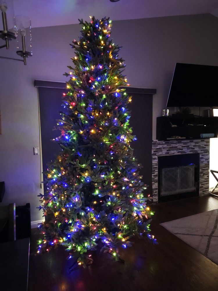 9 Ft Tall Costco Christmas Tree