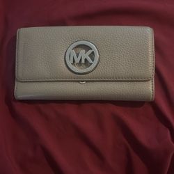 Grey Michael Kors Wallet