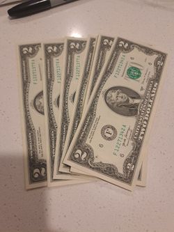 Vendo Lote de billetes de 2  Serie 2017