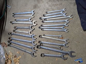 24 Snap-on Wrenches