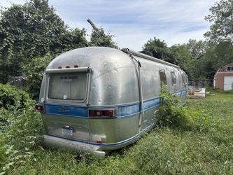 1976 Airstream excella 500 – open to offers